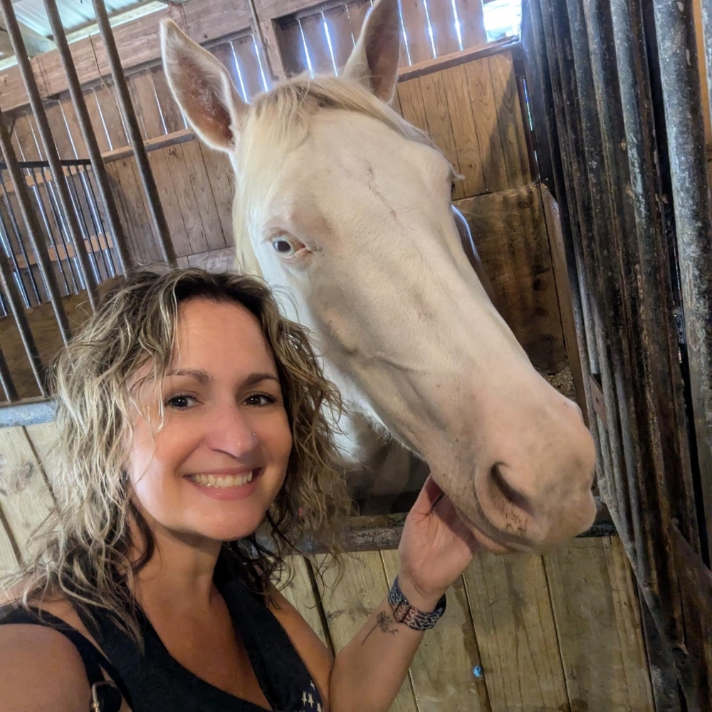 Meet your Posher, Amanda